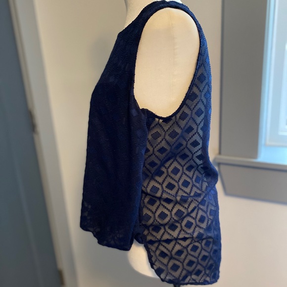 Women’s blue sleeveless Blouse size XL - Picture 3 of 10